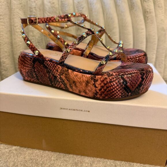 Jessica Simpson women's Pascha Wedge Sandal Salmon Festival Snake Print - 7 - Picture 2 of 6